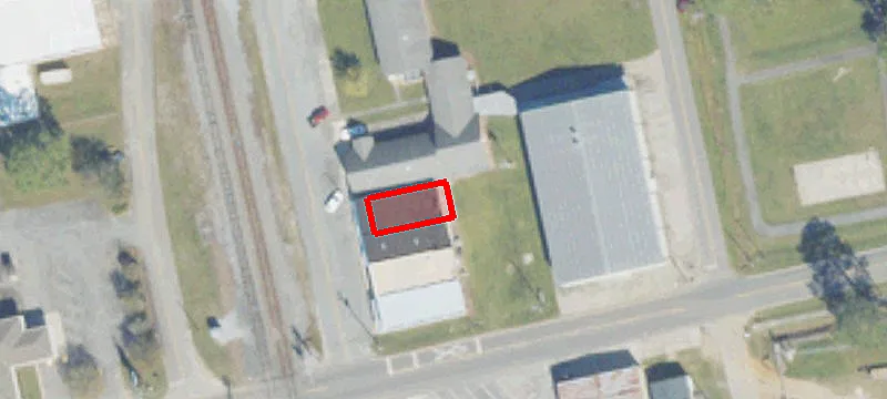 107 Railroad St