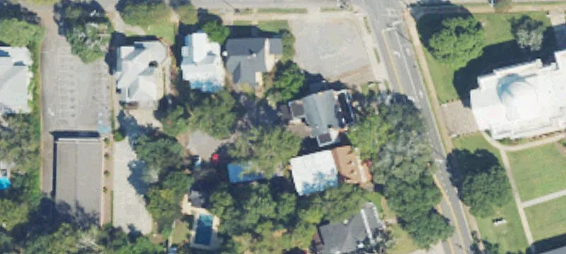 205 Lee St