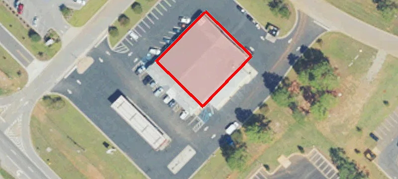1211 Us Hwy 82nd W