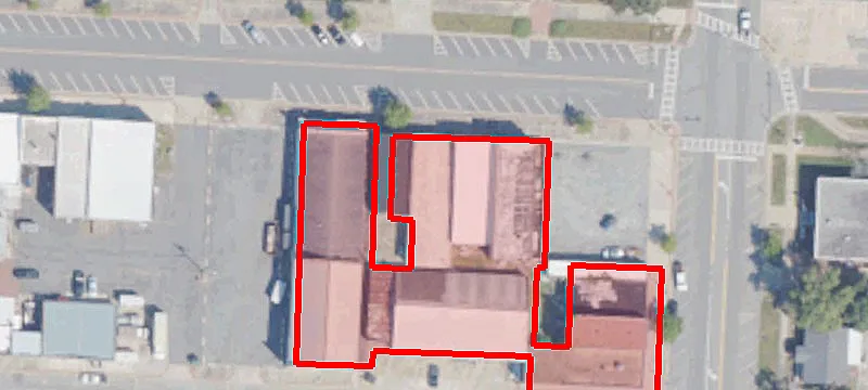 120 Kelly St