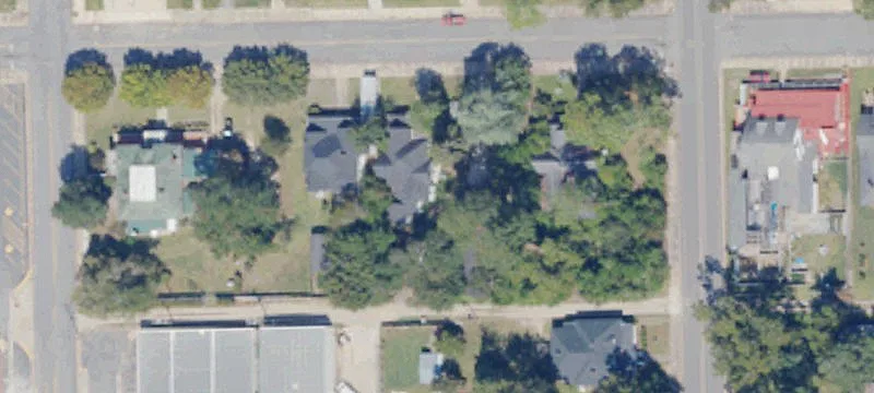 210 14th Ave