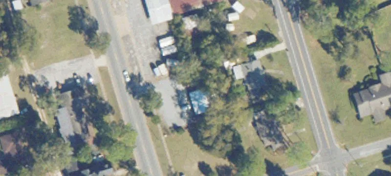 303 Hutchinson Ave