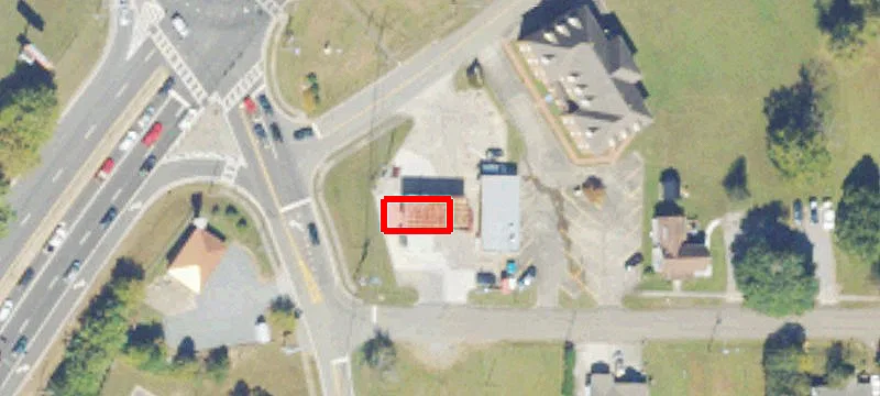 15 Oak St