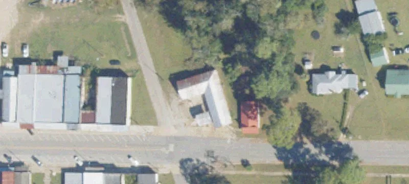 87 Main St