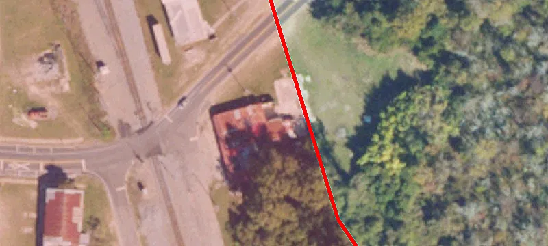 101 Railroad St