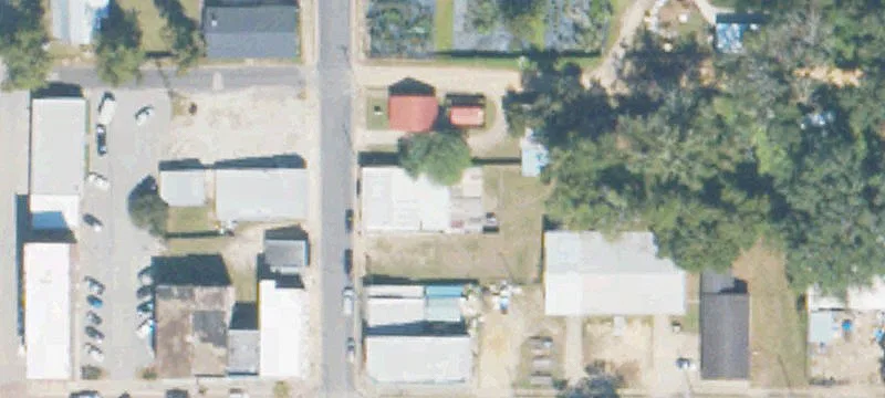 208 Clay St