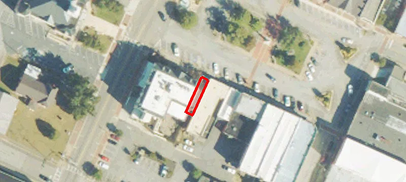 6 Public Sq