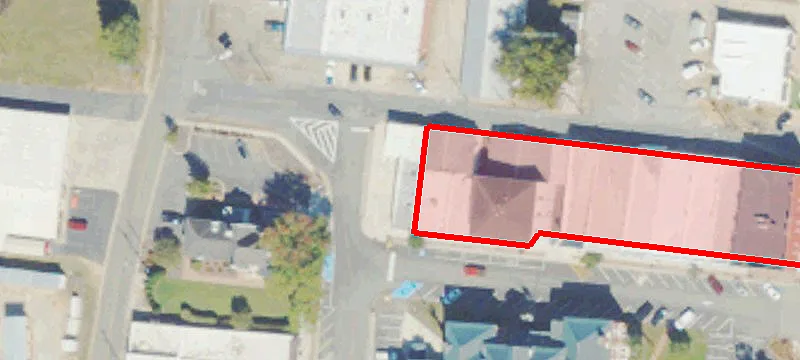 132 Jones St