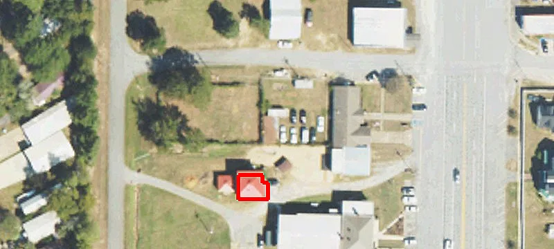 121 Main St