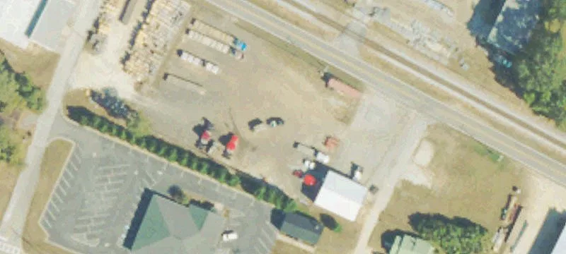 Railroad St
