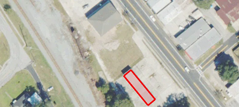 Laurel St