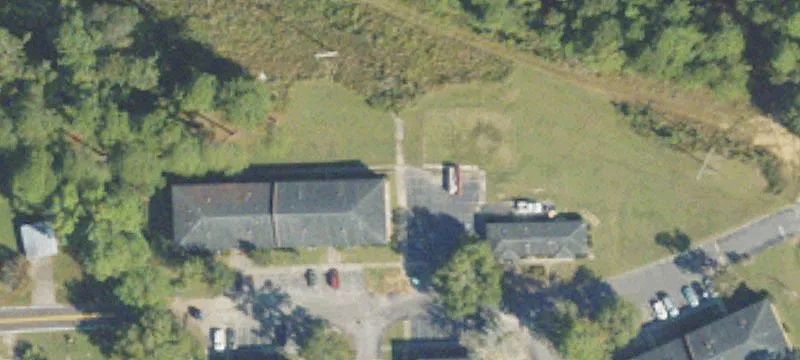 1208 Easter Dr