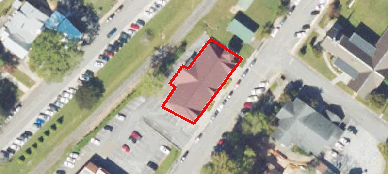 980 Main St