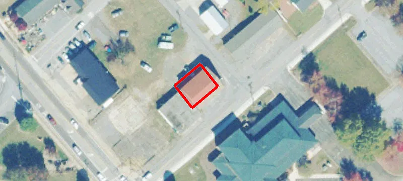 79 Riv St