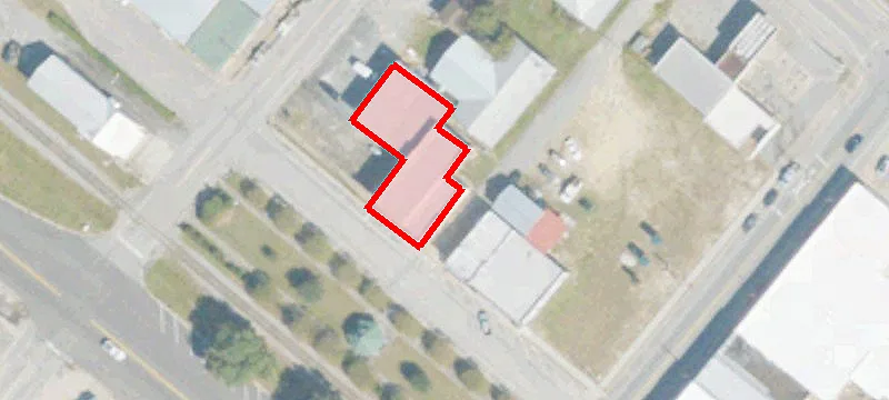 113 Railroad E Ave