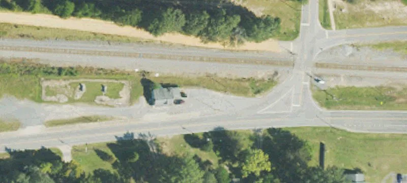 143 Main St