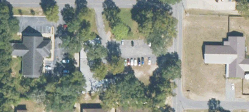 700 Gordon Ave
