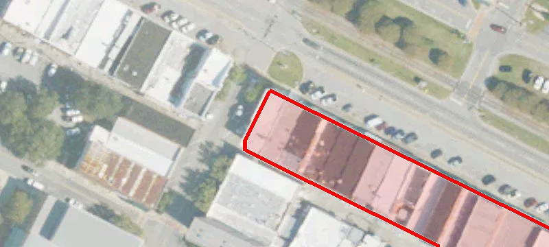 101 Main St