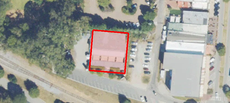 40 Travis St