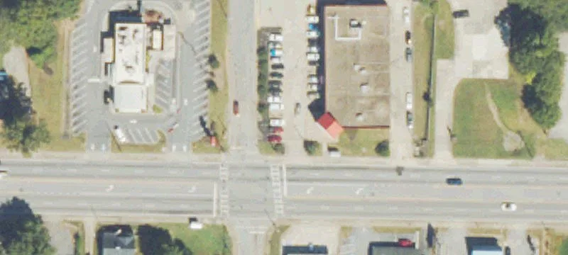 1049 Cleveland Ave