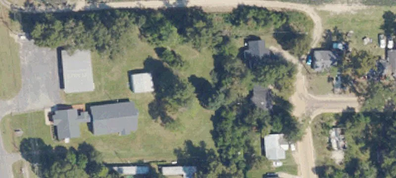 2122 Us Hwy 41st N