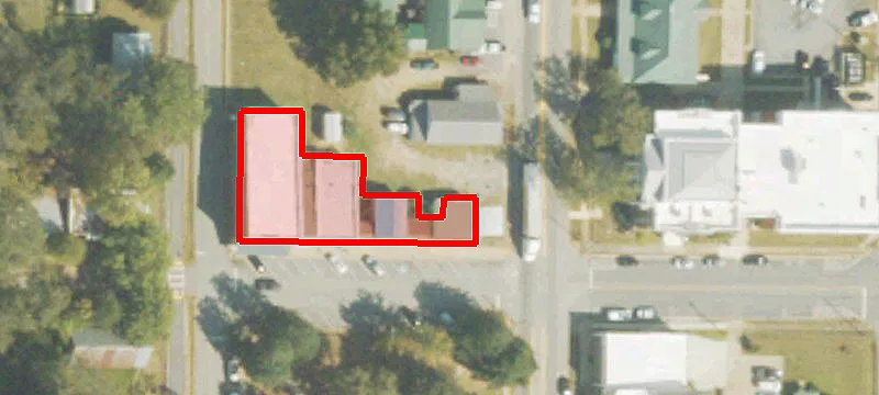 101 College St