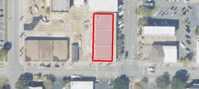 126 Main St