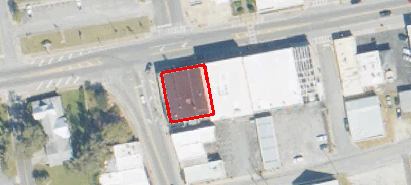 47 Main St