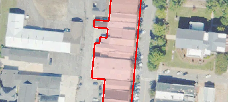 118 Main St