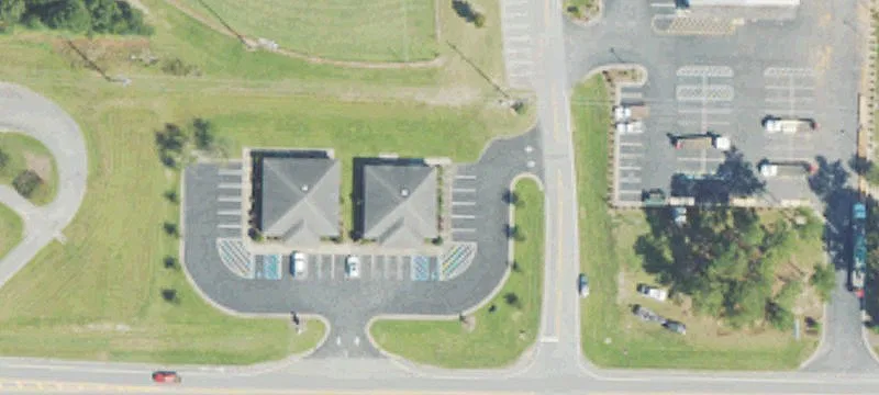 145 Robert B Lee Dr
