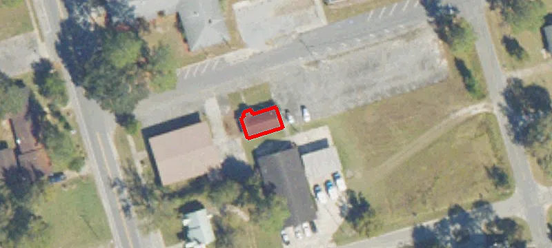 206 Memorial Dr
