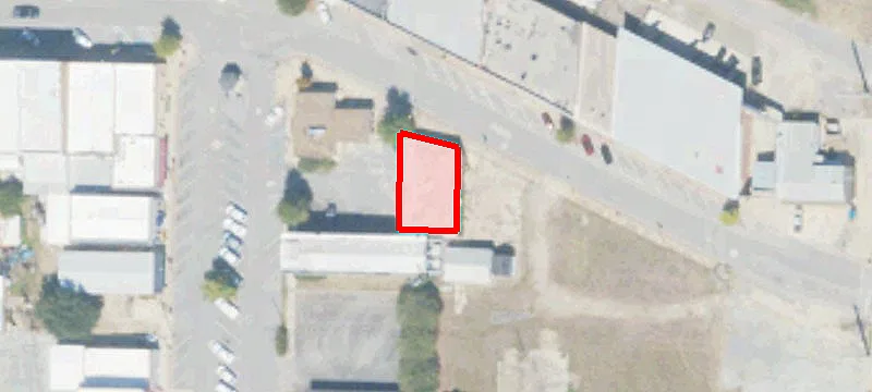 205 2nd St