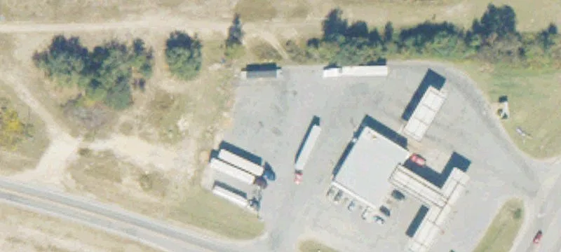 2595 Us Hwy 221st N