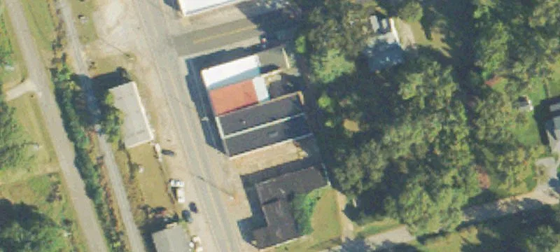 3743 Historic Hwy