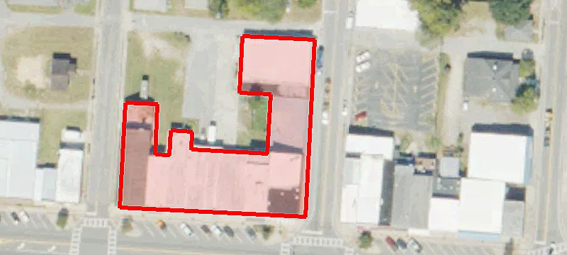 27 Main St