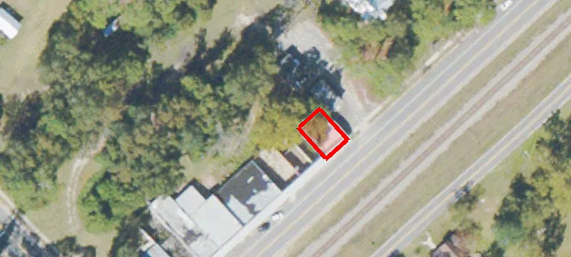 Railroad Ave