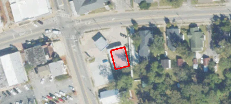 100 Main St