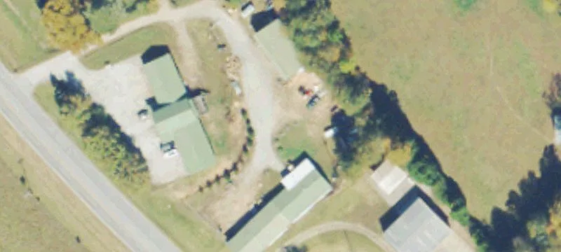 16 Colonial Dr