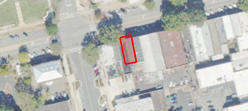 144 Hancock St