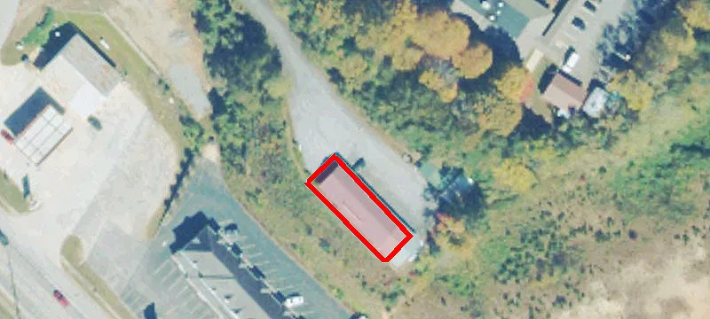 382 Belaire Dr