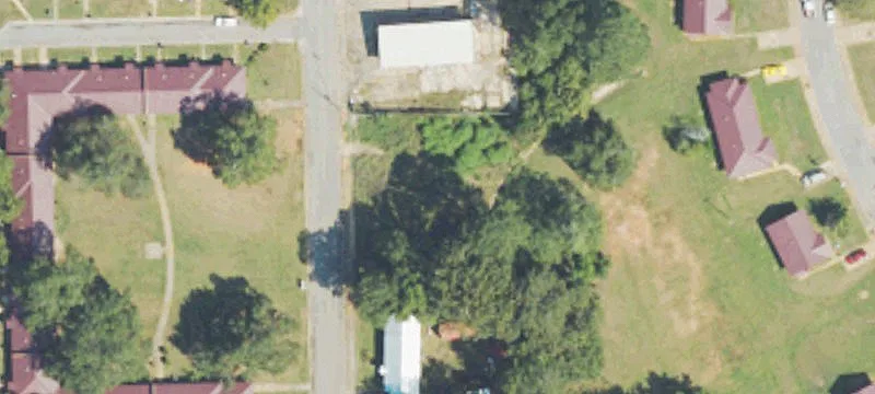 204 Cherokee St