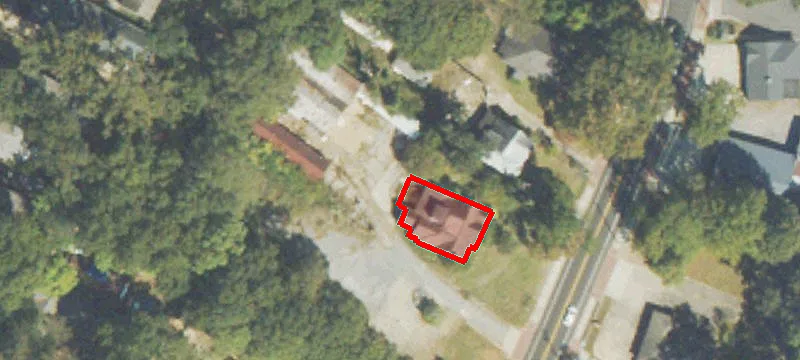 3335 Dogwood Dr