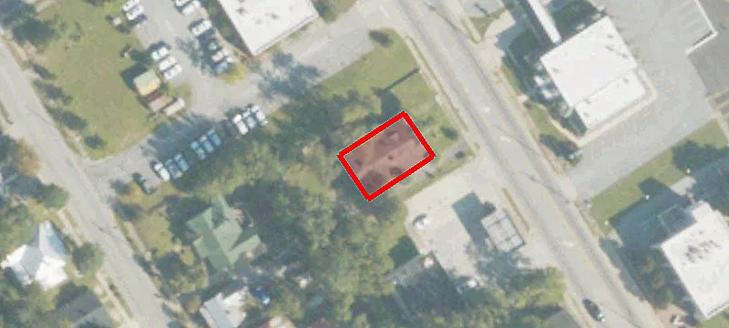 210 Main St