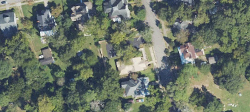 615 Barlow St