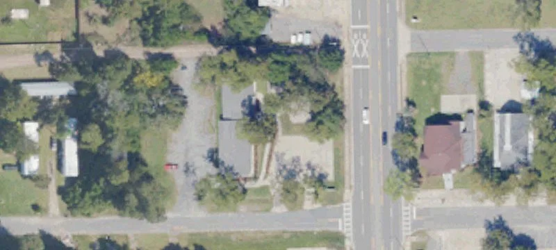106 4th Ave