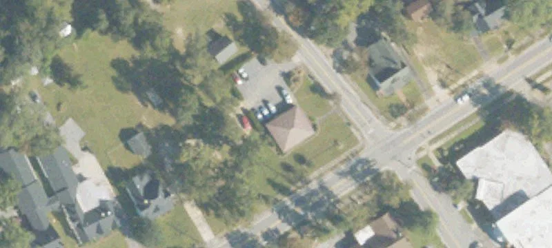 402 Main St
