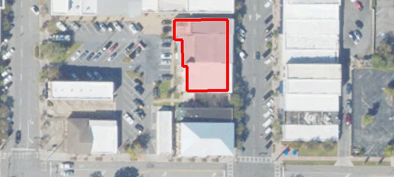 120 1st SE St