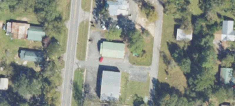 711 Davis St