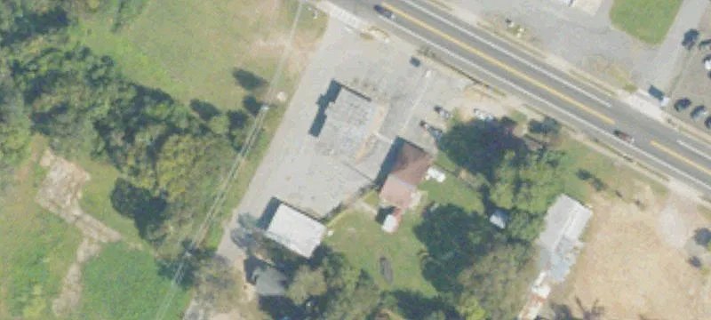 607 Peacock St