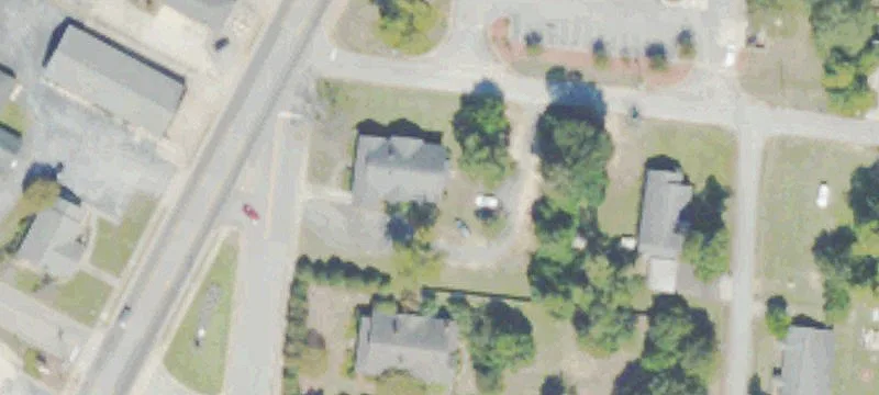 304 Estelle St